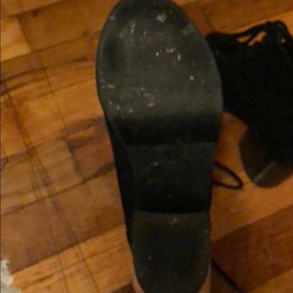 Black perforated faux suede block heels - Picture 4 of 5